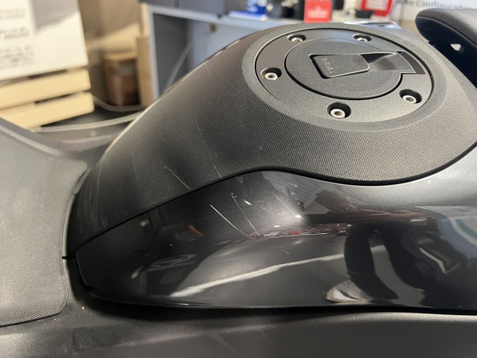 YAMAHA XP T-MAX 560 TECH MAX 16