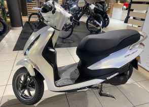 YAMAHA D'ELIGHT - 2023