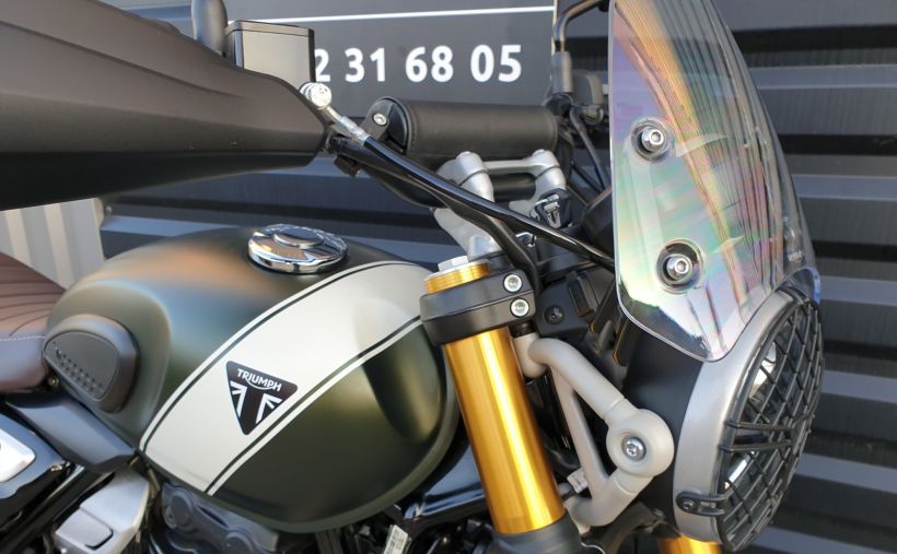 TRIUMPH Scrambler 400 X 5