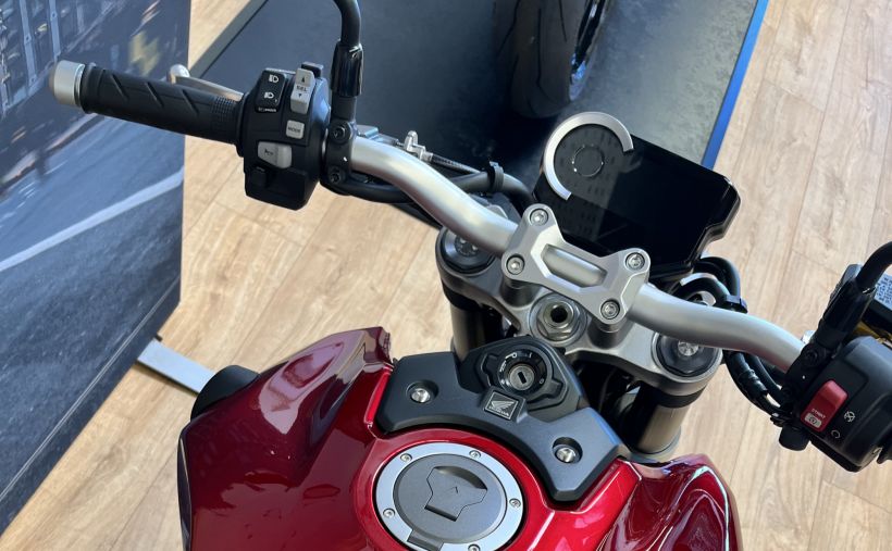 HONDA CB 1000 R ABS 3
