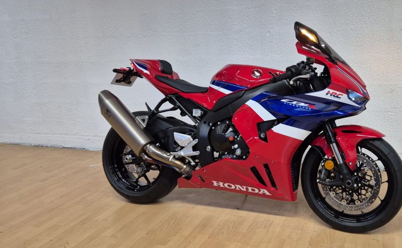 HONDA CBR 1000 RR FIREBLADE - HRC 1