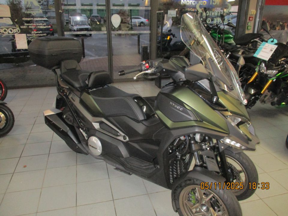 KYMCO CV3 550 0