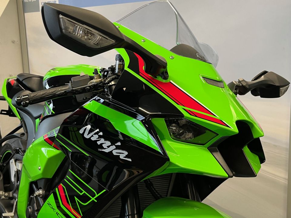 KAWASAKI ZX-10R 54