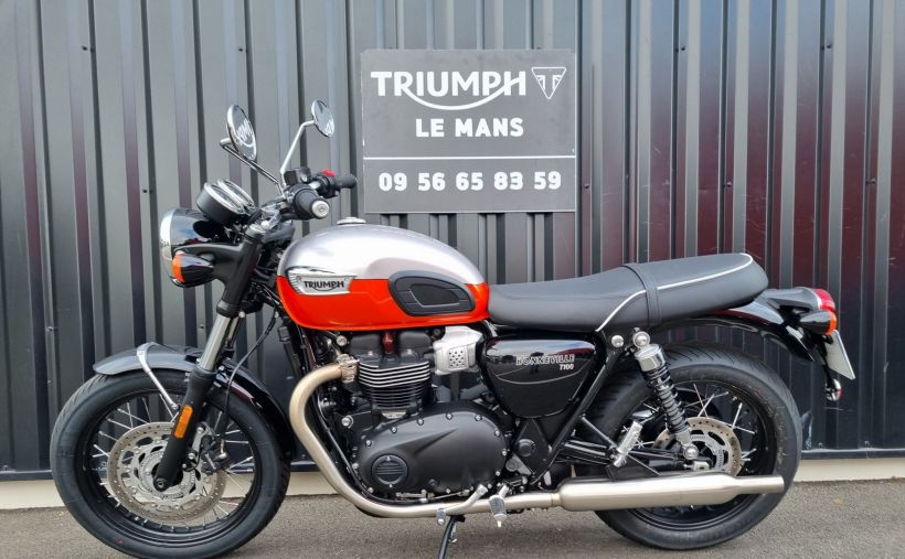 TRIUMPH BONNEVILLE T100 900 3