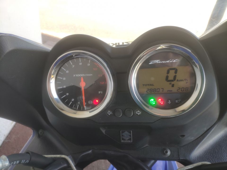 SUZUKI GSF 1250 S BANDIT ABS 4