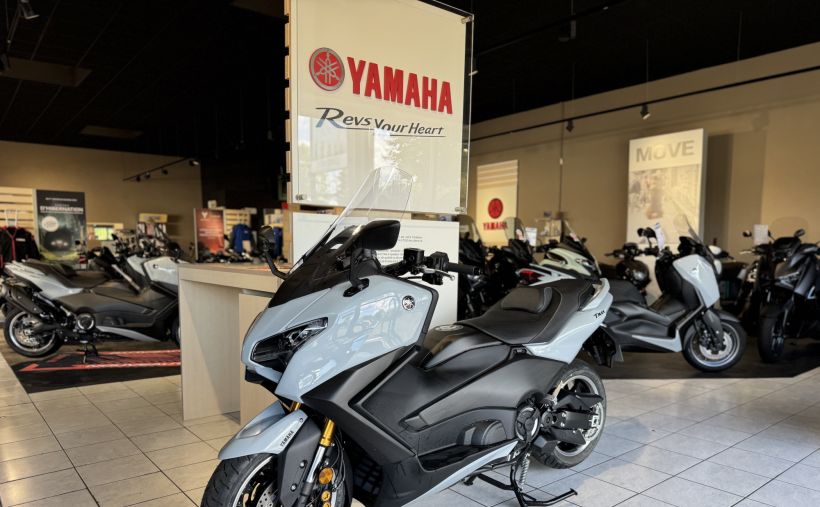 YAMAHA XP T-MAX 560 TECH MAX 4