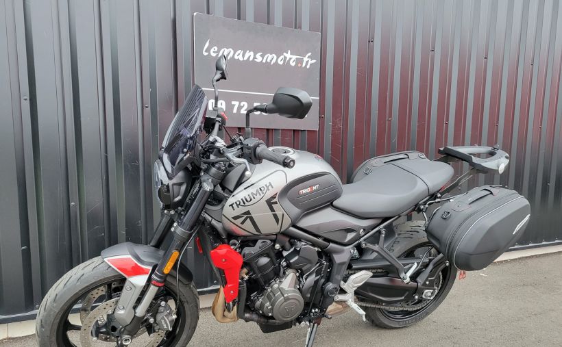 TRIUMPH TRIDENT 660 20