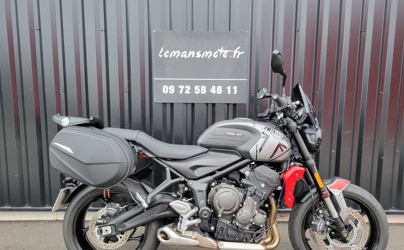 TRIUMPH TRIDENT 660 0