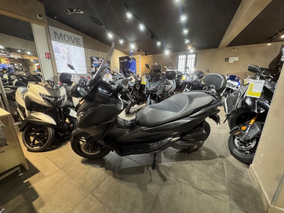 HONDA NSS FORZA 125 4