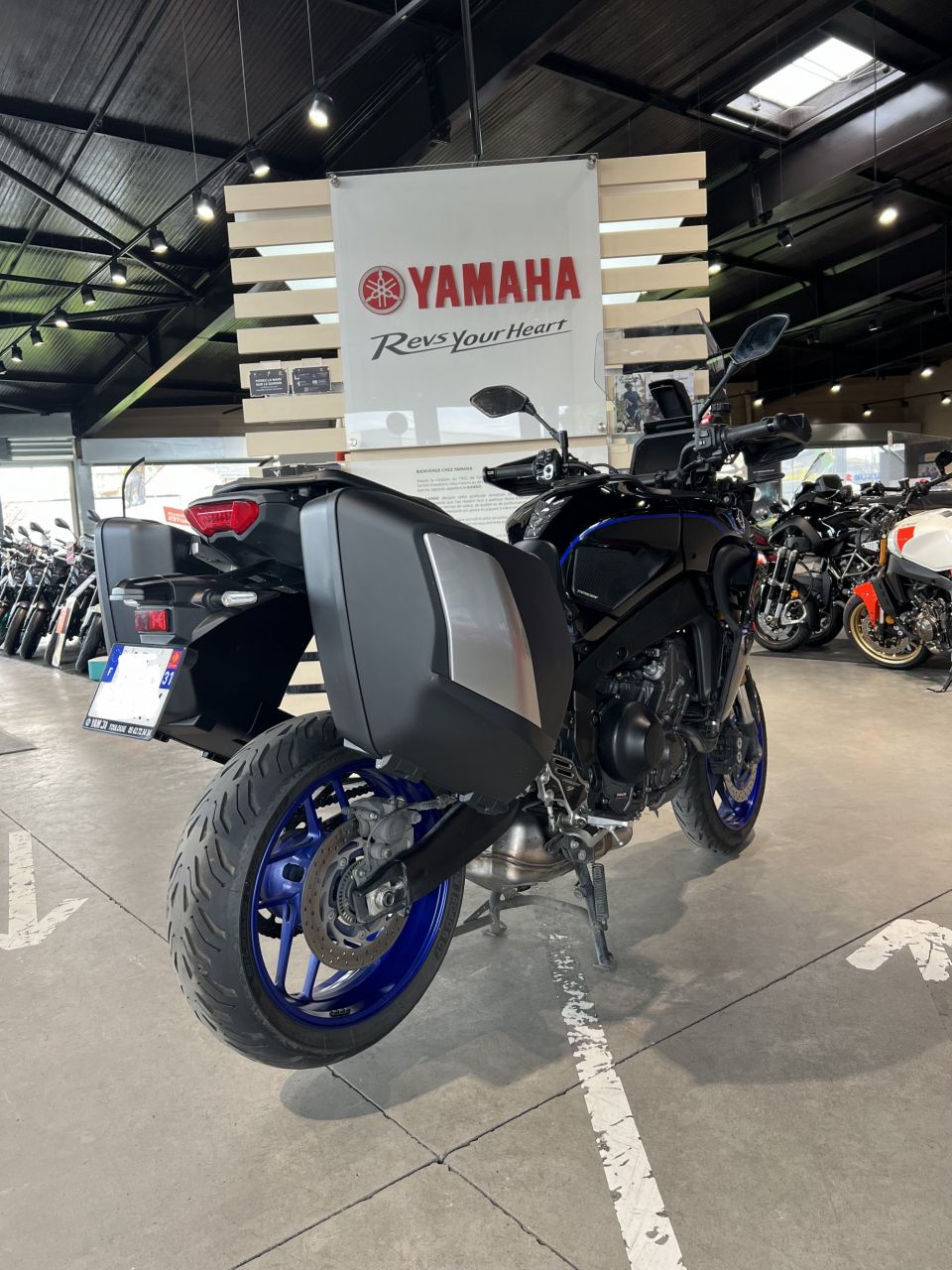 YAMAHA TRACER 9 GT + 5
