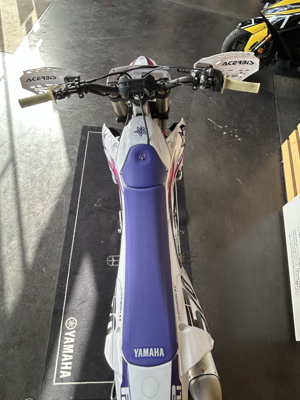 YAMAHA YZ250F 4