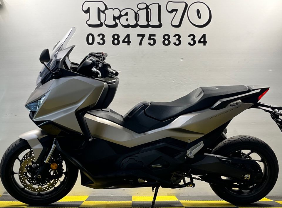 HONDA NSS FORZA 750 12