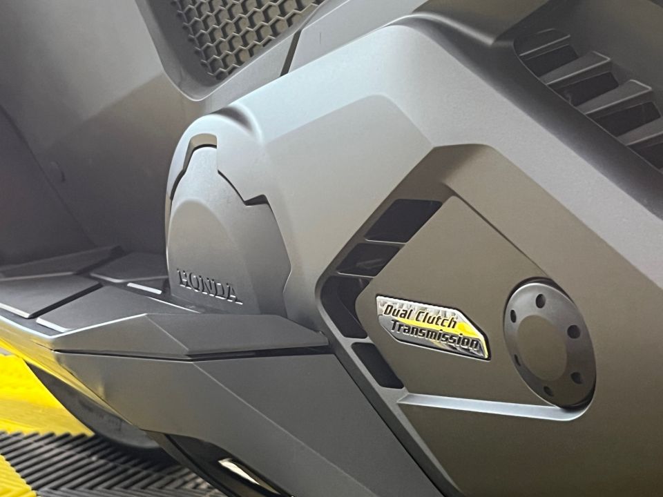 HONDA NSS FORZA 750 42