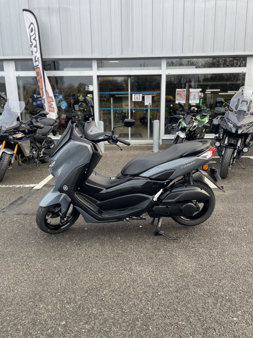 YAMAHA NMAX 125 6