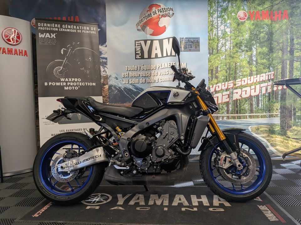 YAMAHA MT-09 SP 0