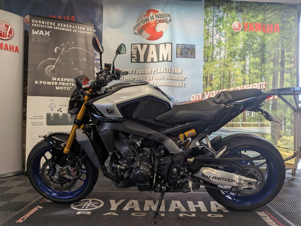 YAMAHA MT-09 SP 5