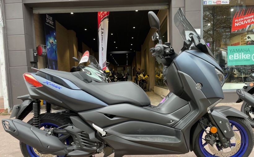 YAMAHA XMAX 125 0