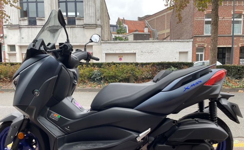 YAMAHA XMAX 125 4