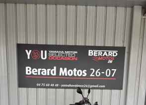 YAMAHA MT-09  Y-AMT - 2025