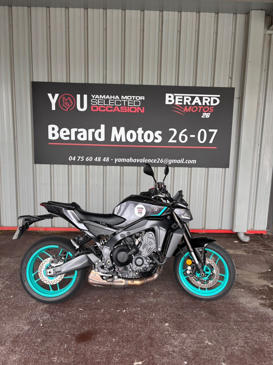 YAMAHA MT-09  Y-AMT 0