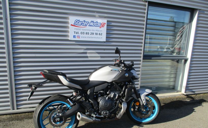YAMAHA MT-07 1