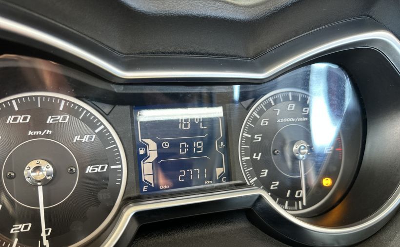 YAMAHA XMAX 125 TECH MAX 6