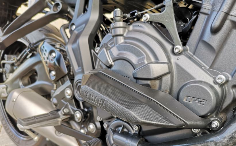 YAMAHA MT-07 (47.5CV) 8