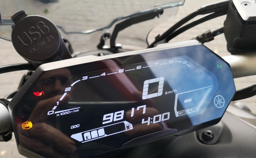 YAMAHA MT-07 (47.5CV) 4