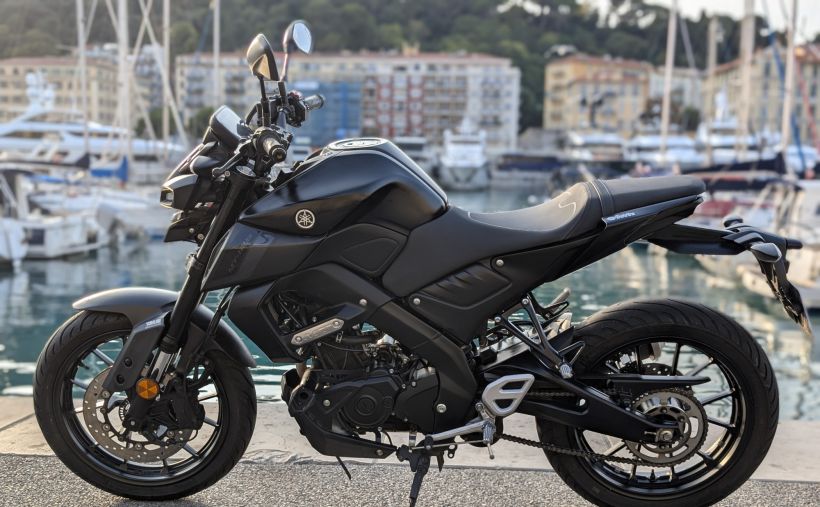 YAMAHA MT-125 ABS 6