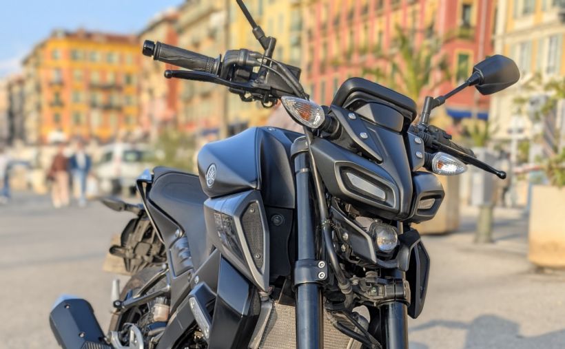 YAMAHA MT-125 ABS 10
