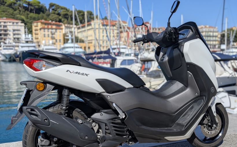 YAMAHA NMAX 125 3