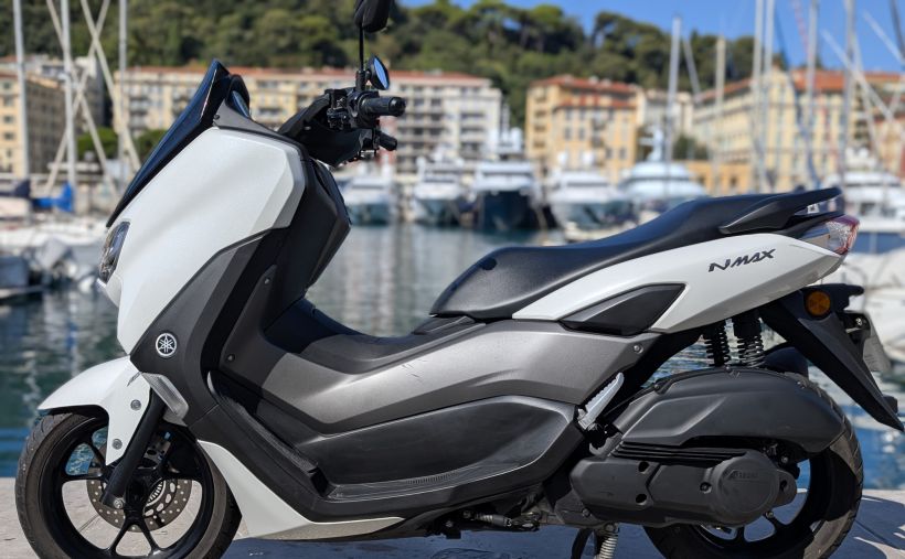 YAMAHA NMAX 125 6
