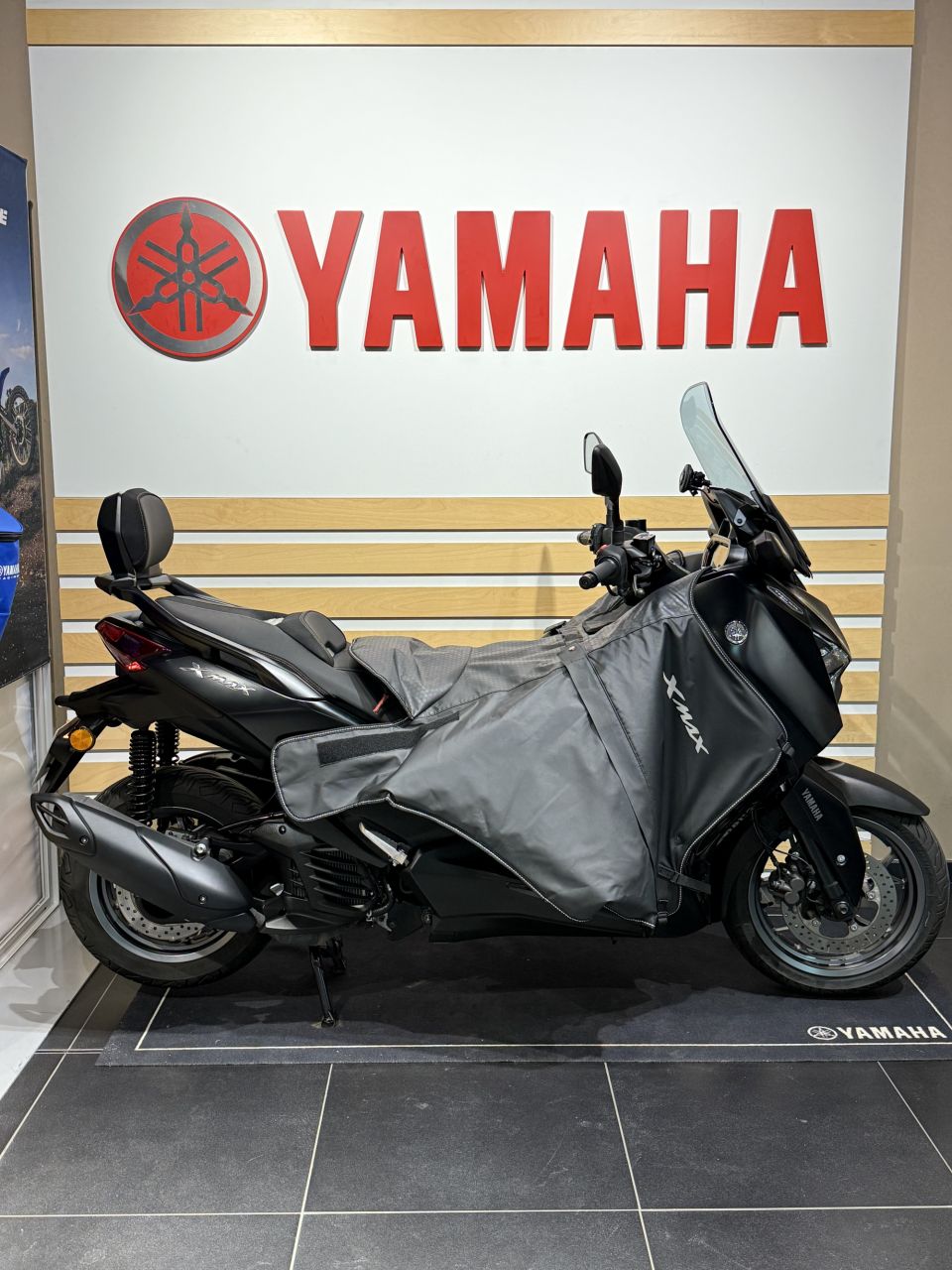 YAMAHA XMAX 125 TECH MAX 1