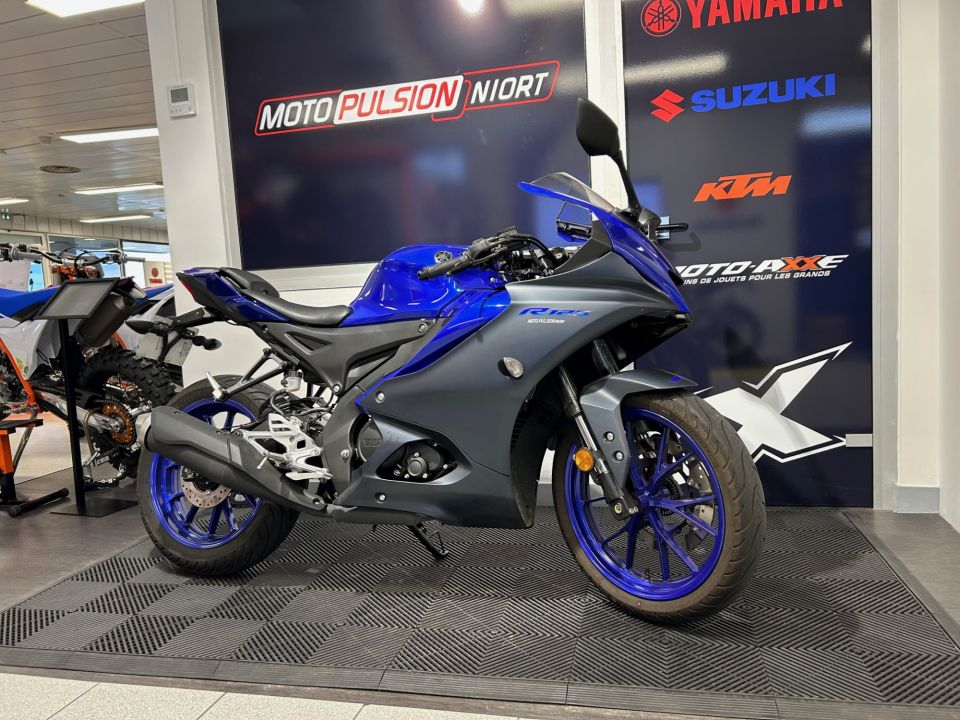 YAMAHA YZF-R 125 0