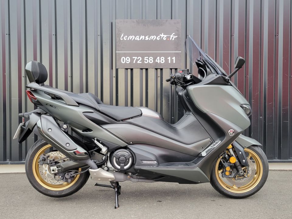 YAMAHA XP T-MAX 560 0