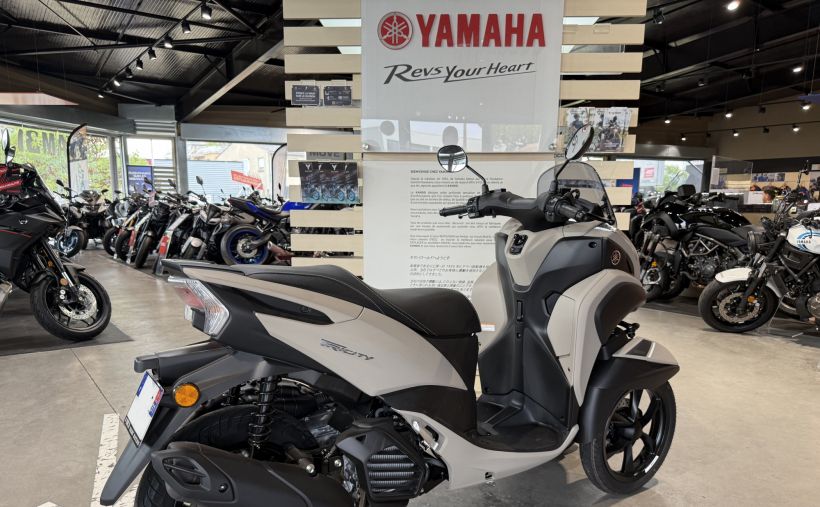 YAMAHA TRICITY 125 3
