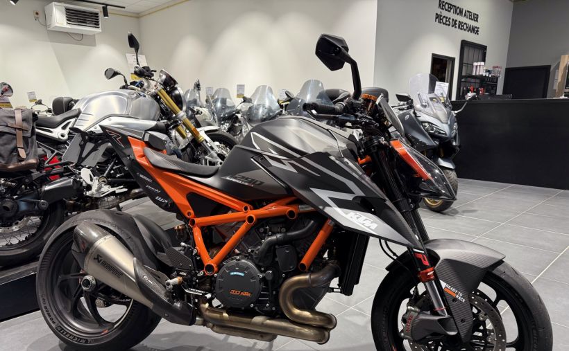 KTM 1290 SUPER DUKE RR 1