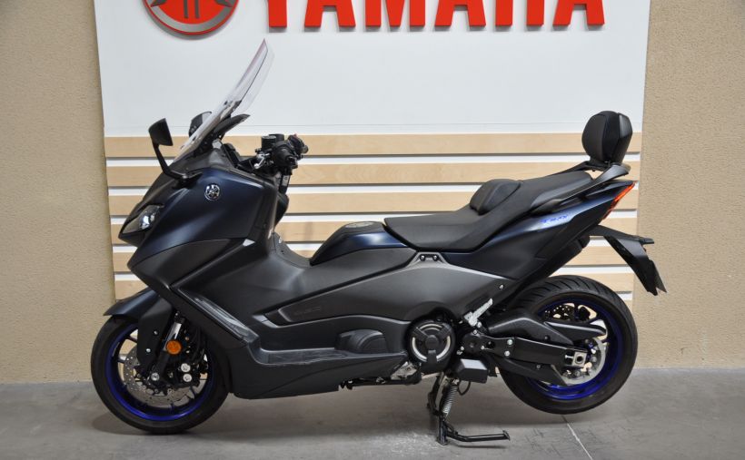 YAMAHA XP T-MAX 560 7