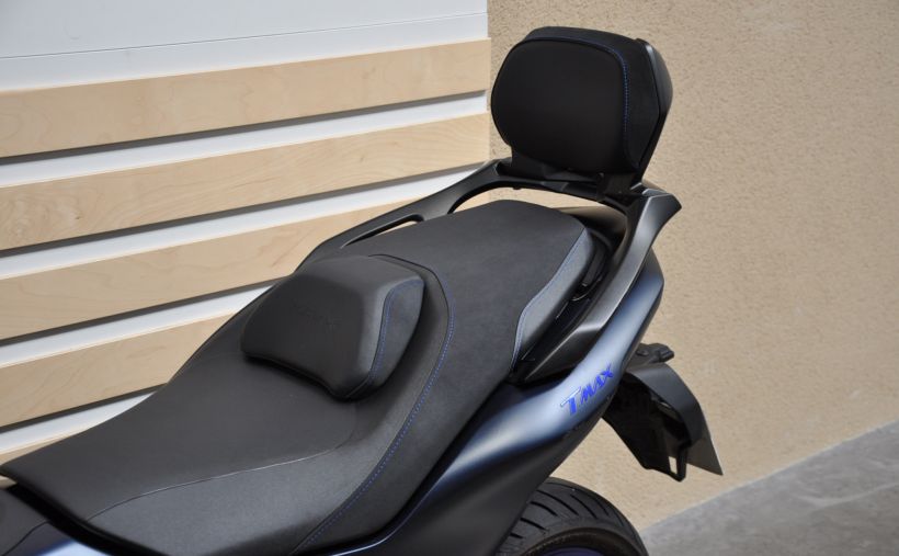 YAMAHA XP T-MAX 560 10