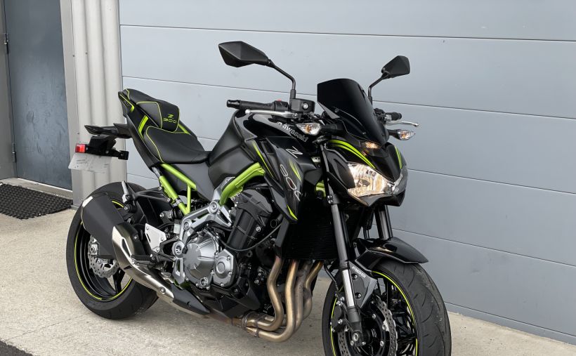 KAWASAKI Z 900 1