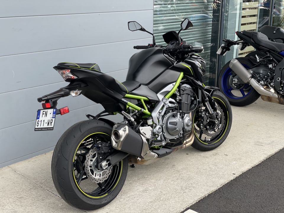 KAWASAKI Z 900 2