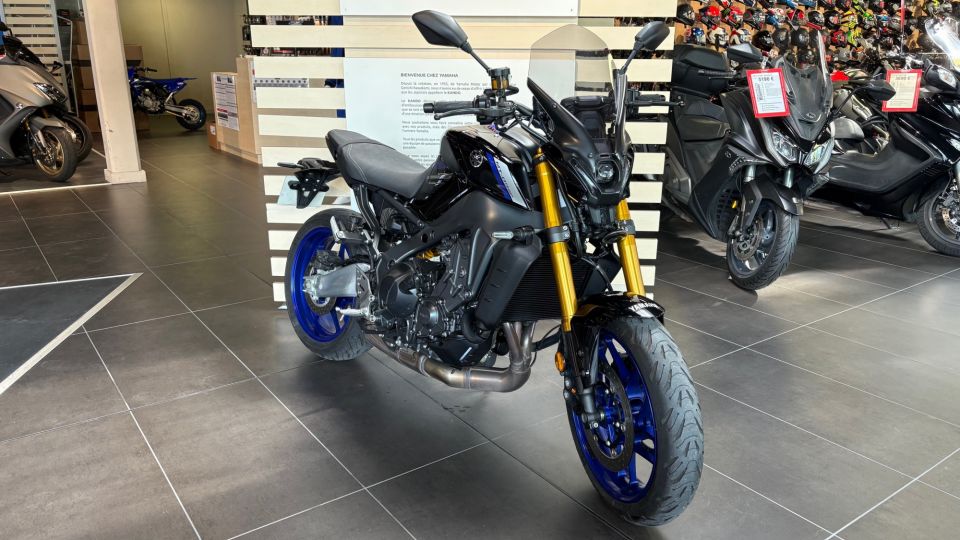YAMAHA MT-09 SP 0