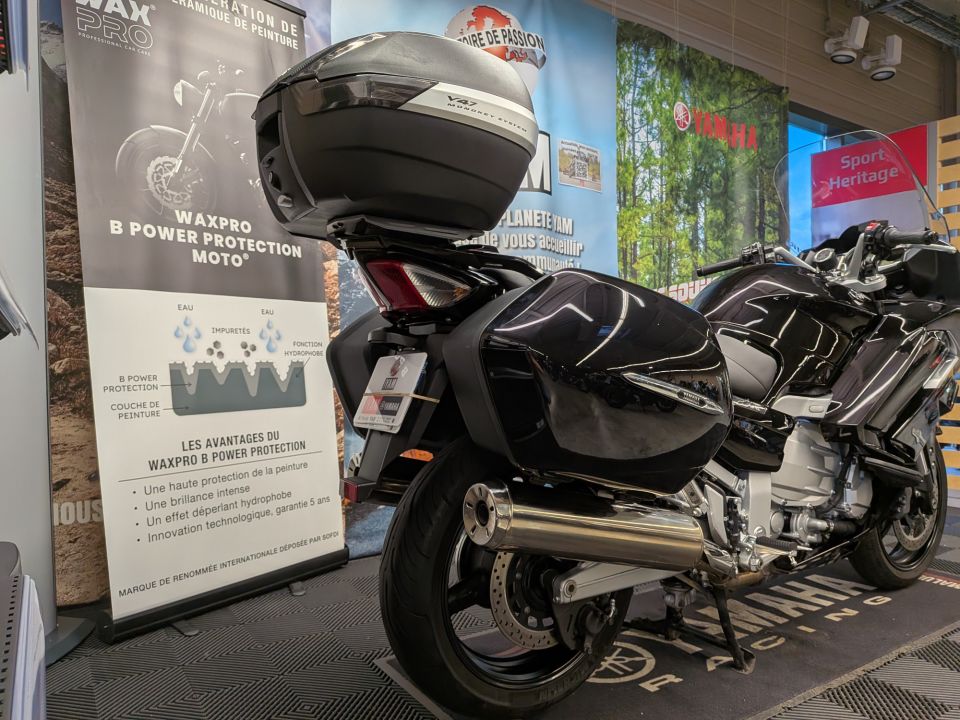 YAMAHA FJR 1300 AS 2