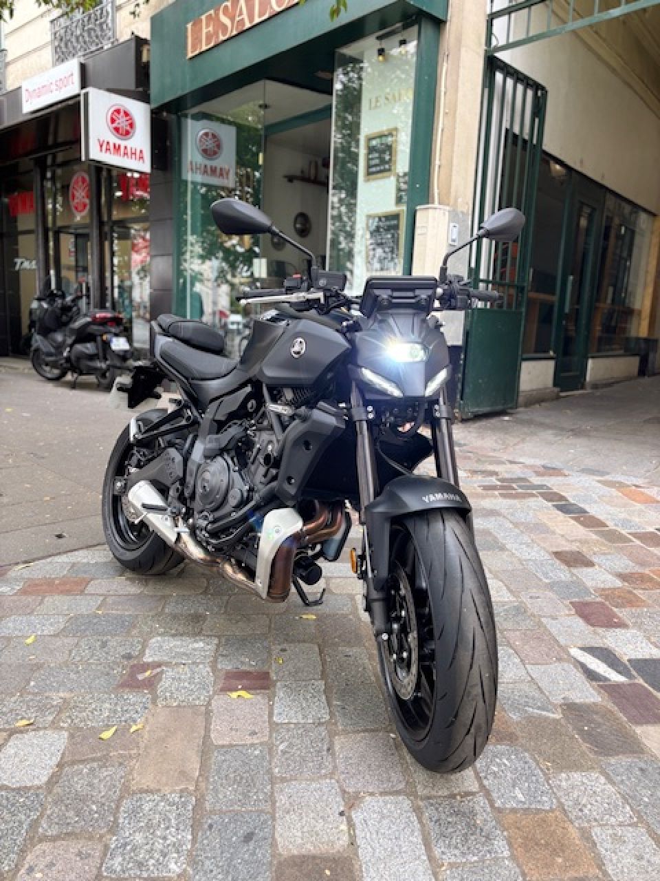 YAMAHA MT-07 Y-AMT 1