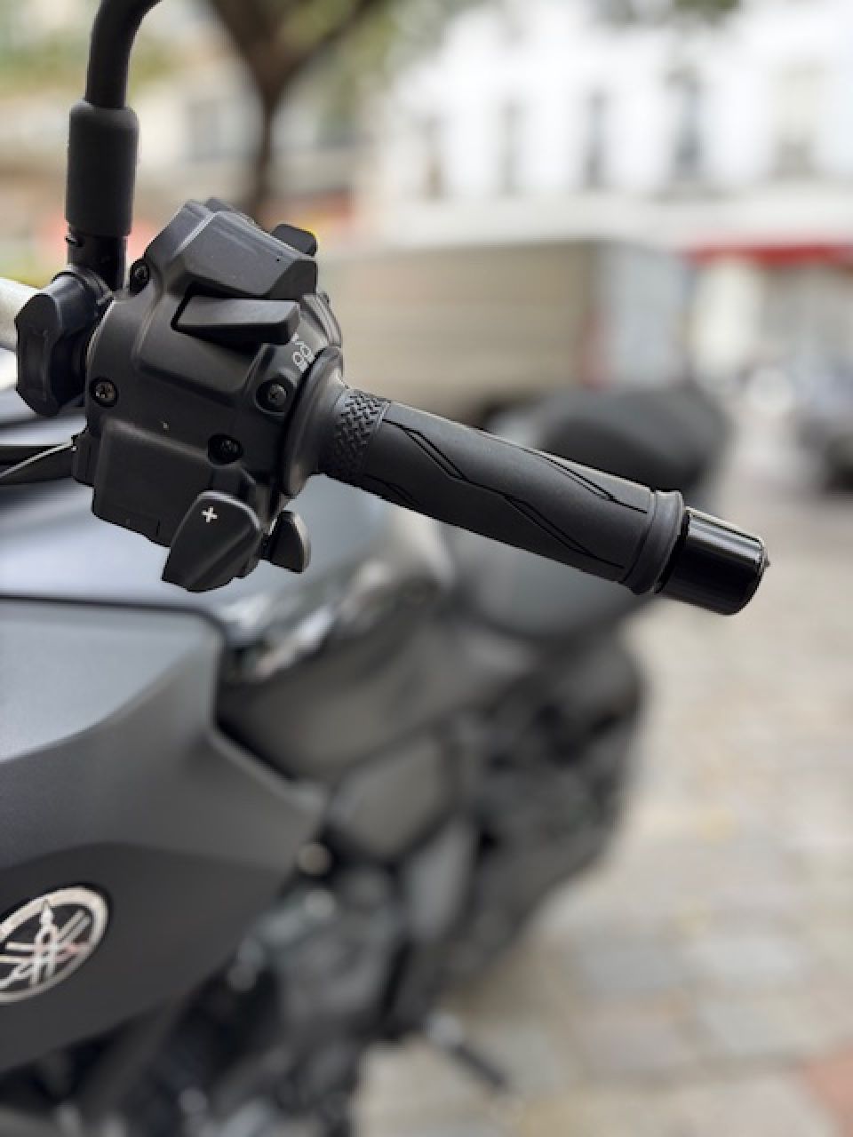 YAMAHA MT-07 Y-AMT 2