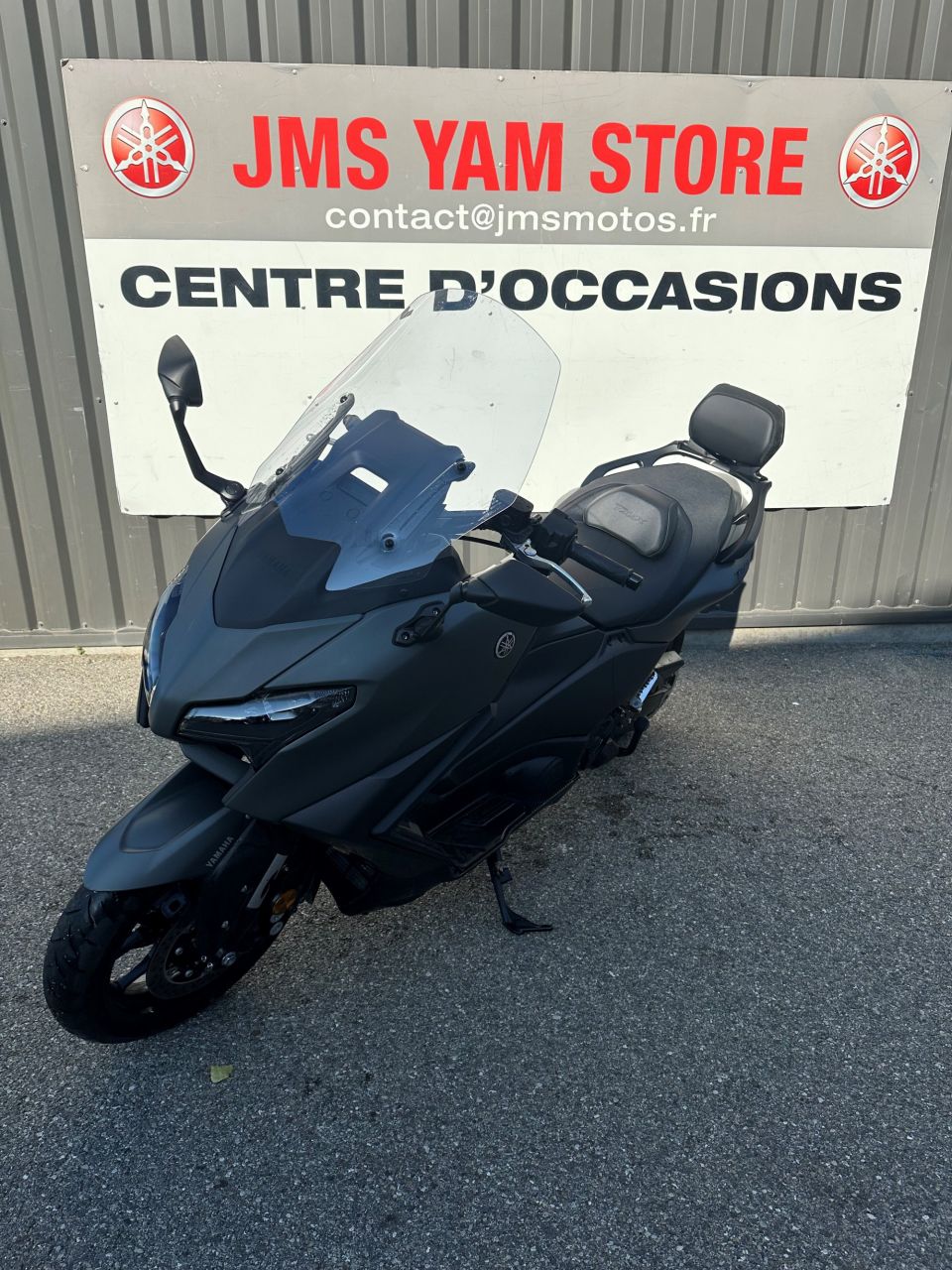 YAMAHA XP T-MAX 560 3