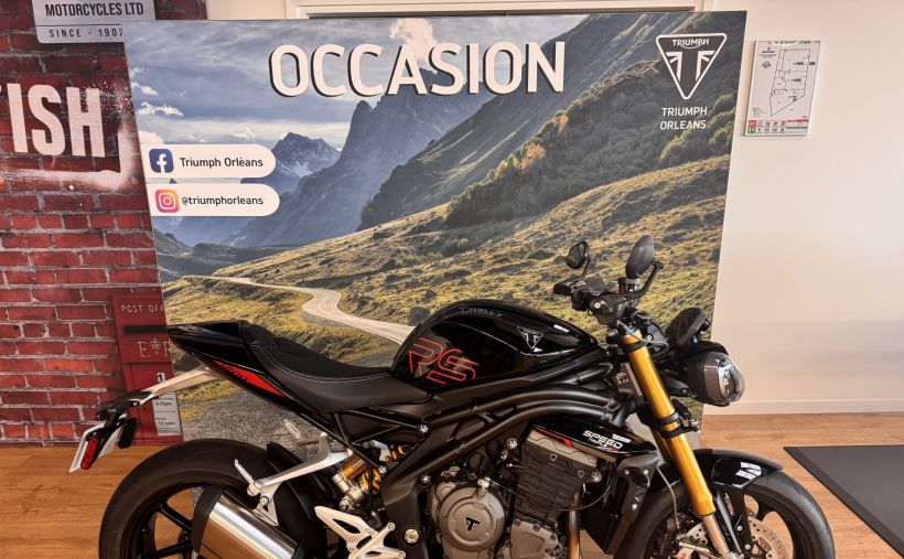 TRIUMPH SPEED TRIPLE 1200 RS 0