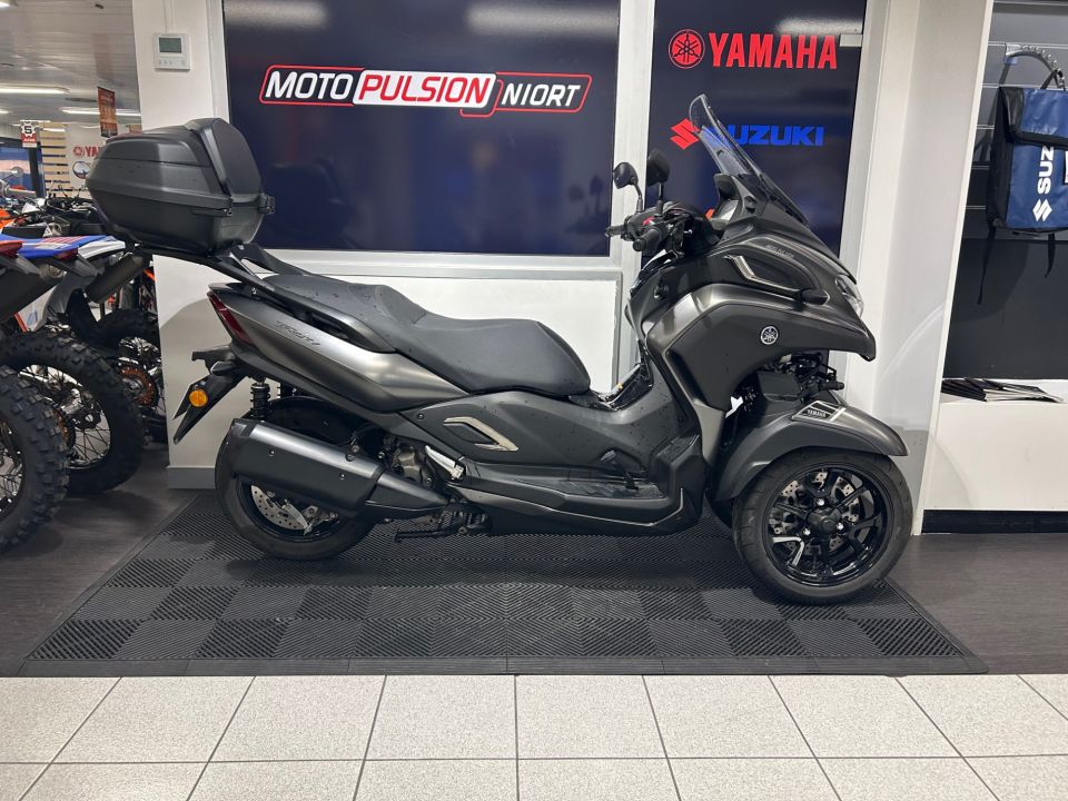 YAMAHA TRICITY 300 3