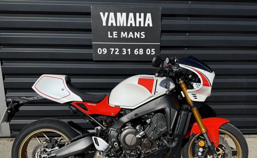 YAMAHA XSR 900 5