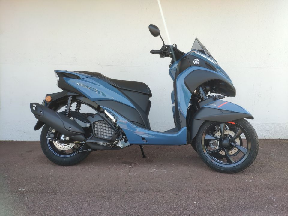 YAMAHA TRICITY 125 3